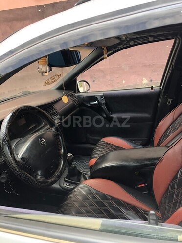 Opel Vectra 1999, 272,600 km - 1.6 l - Bakı