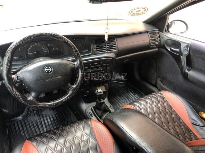 Opel Vectra 1999, 272,600 km - 1.6 l - Bakı