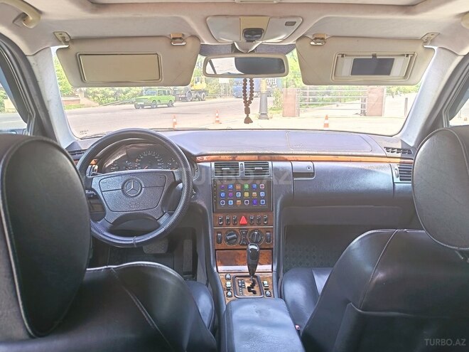 Mercedes E 200 1999, 444,000 km - 2.0 л - Ağstafa