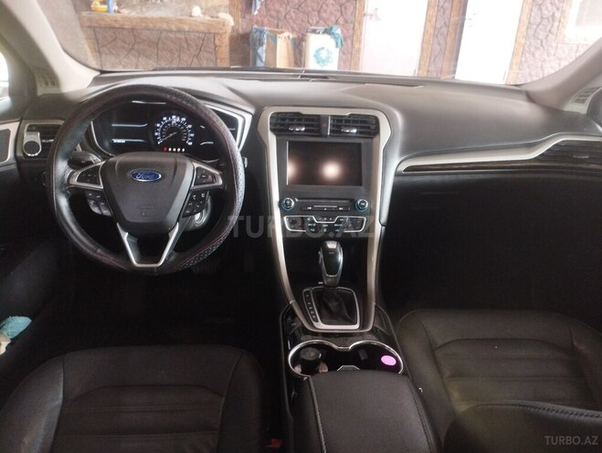 Ford Fusion (North America) 2015, 202,000 km - 1.5 л - Saatlı