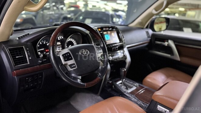 Toyota Land Cruiser 2014, 196,000 km - 4.6 л - Bakı