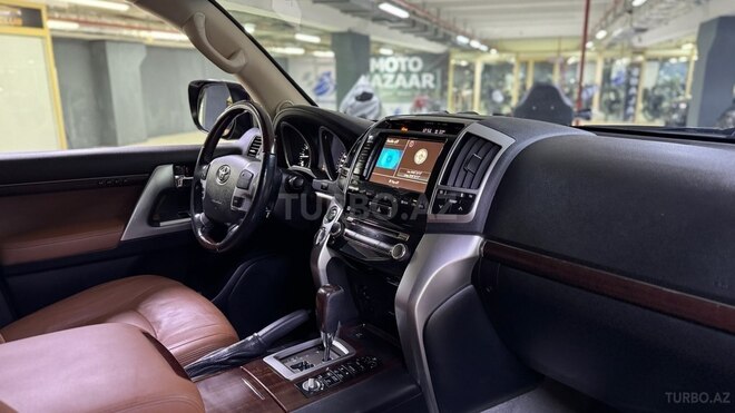 Toyota Land Cruiser 2014, 196,000 km - 4.6 л - Bakı