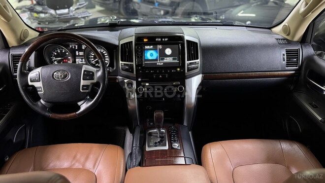 Toyota Land Cruiser 2014, 196,000 km - 4.6 л - Bakı