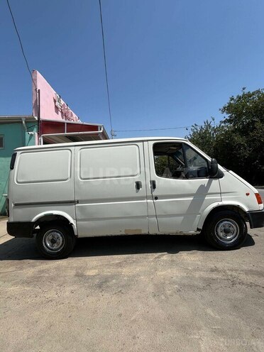 Ford Transit 1998, 425,000 km - 2.4 л - Ağdam