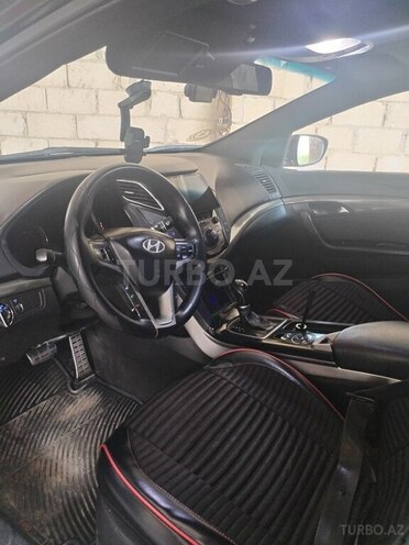 Hyundai i40 2011, 300,000 km - 2.0 l - Cəlilabad