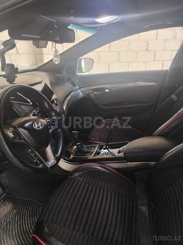 Hyundai i40 2011, 300,000 km - 2.0 l - Cəlilabad