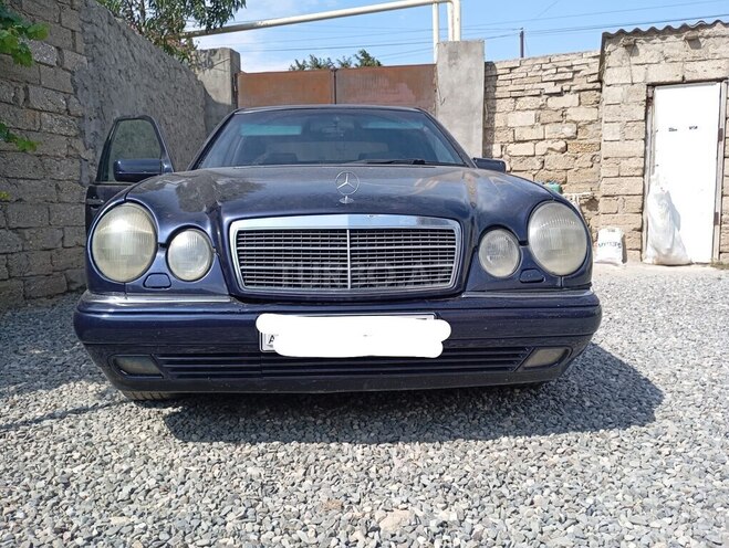Mercedes E 230 1996, 390,000 km - 2.3 l - Bakı