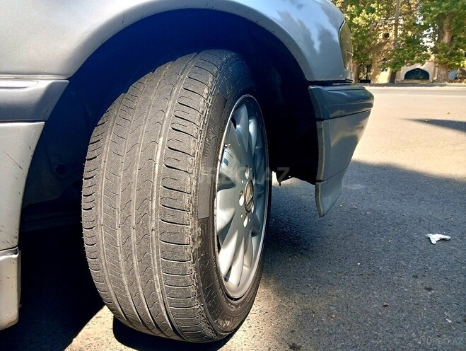 Mercedes C 220 2000, 100,000 km - 2.2 л - Mingəçevir