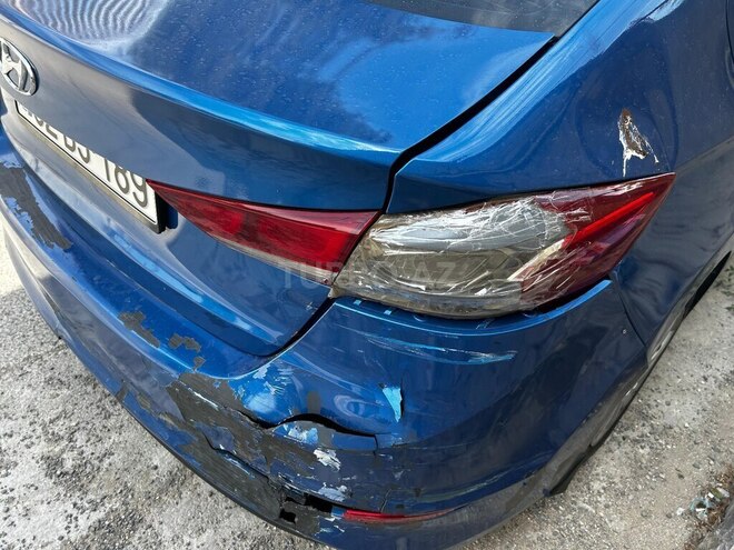Hyundai Elantra 2016, 188,293 km - 2.0 л - Bakı