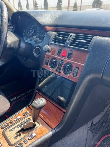 Mercedes E 240 1998, 385,000 km - 2.4 l - Bərdə