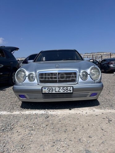 Mercedes E 240 1998, 385,000 km - 2.4 l - Bərdə