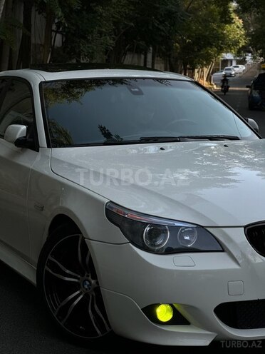 BMW 525 2006, 300,000 km - 2.5 l - Bakı