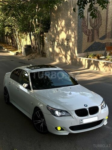 BMW 525 2006, 300,000 km - 2.5 l - Bakı