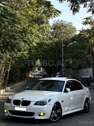 BMW 525 2006, 300,000 km - 2.5 l - Bakı