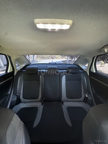 LADA (VAZ) Vesta 2018, 140,000 km - 1.6 л - Şabran