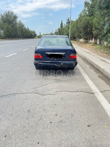 Mercedes E 250 1995, 550,000 km - 2.5 l - Sabirabad