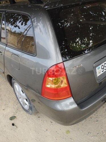 Toyota Corolla 2006, 197,000 km - 2.0 l - Bakı