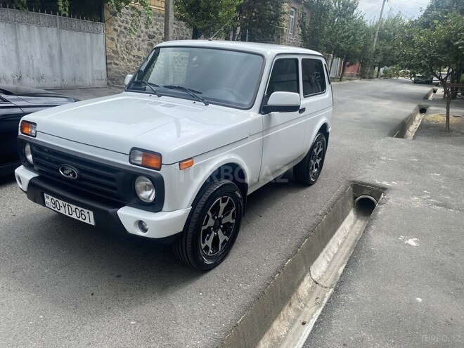 LADA (VAZ) Niva 2024, 12,700 km - 1.7 л - Qax