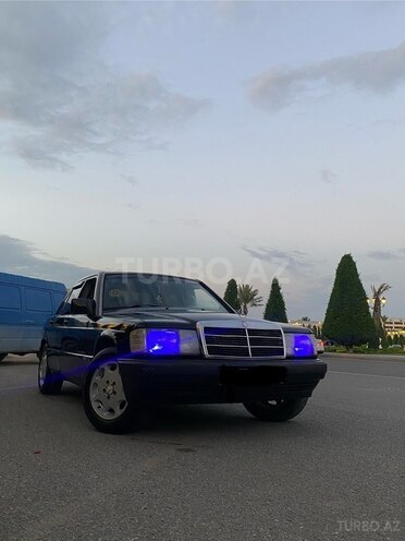Mercedes 190 1992, 30,000 km - 2.0 l - Gəncə