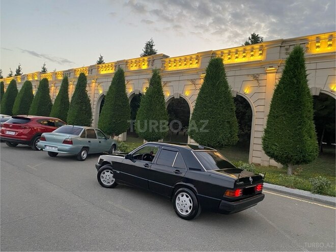 Mercedes 190 1992, 30,000 km - 2.0 l - Gəncə
