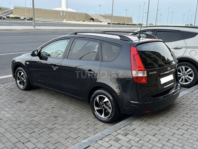 Hyundai i30 2009, 308,000 km - 1.4 l - Bakı