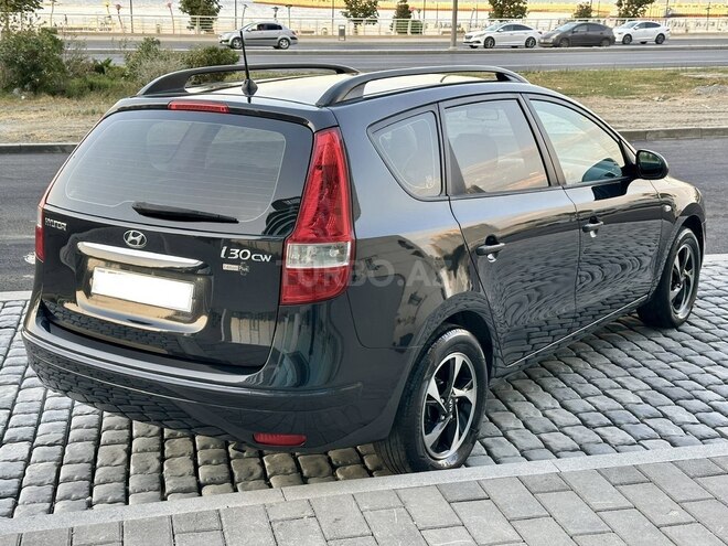 Hyundai i30 2009, 308,000 km - 1.4 l - Bakı