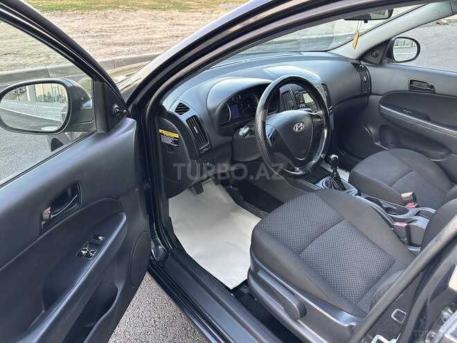 Hyundai i30 2009, 308,000 km - 1.4 l - Bakı
