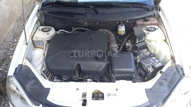 LADA (VAZ) Priora 2015, 76,000 km - 1.6 l - Quba