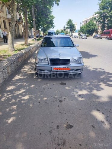 Mercedes C 230 1999, 297,682 km - 2.3 l - Gəncə