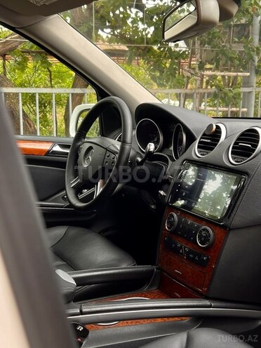 Mercedes GL 320 4MATIC 2007, 287,000 km - 3.0 l - Bakı