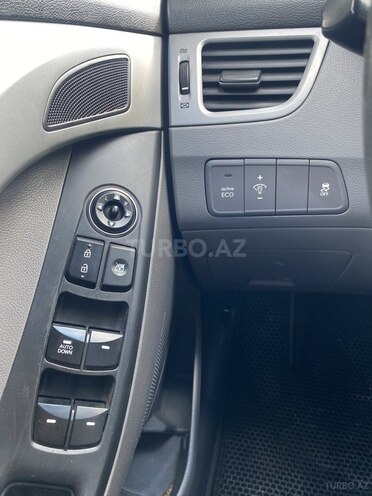 Hyundai Elantra 2015, 257,000 km - 1.8 л - Tovuz