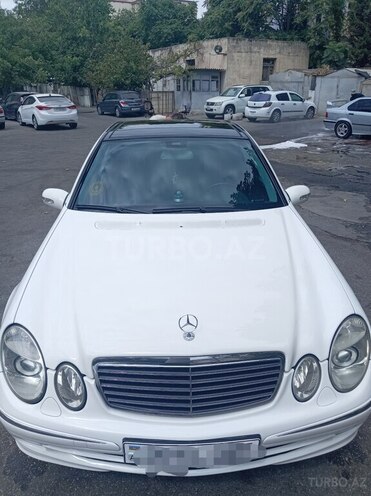 Mercedes E 320 2004, 285,000 km - 3.2 l - Bakı