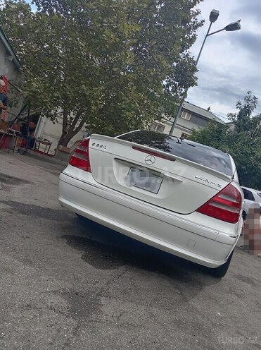 Mercedes E 320 2004, 285,000 km - 3.2 l - Bakı