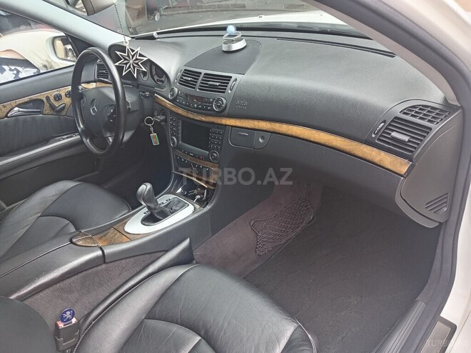 Mercedes E 320 2004, 285,000 km - 3.2 l - Bakı