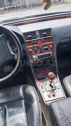 Mercedes C 200 1997, 331,000 km - 2.0 л - Ağdaş