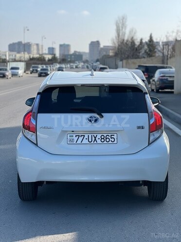 Toyota Aqua 2017, 142,000 km - 1.5 l - Bakı