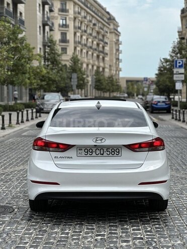 Hyundai Elantra 2018, 145,292 km - 2.0 л - Bakı