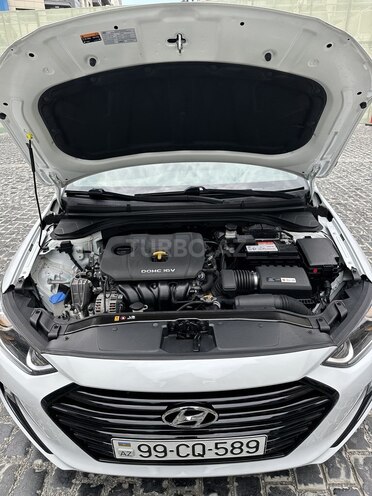 Hyundai Elantra 2018, 145,292 km - 2.0 л - Bakı