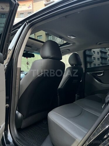 Hyundai Elantra 2014, 175,418 km - 1.8 l - Bakı