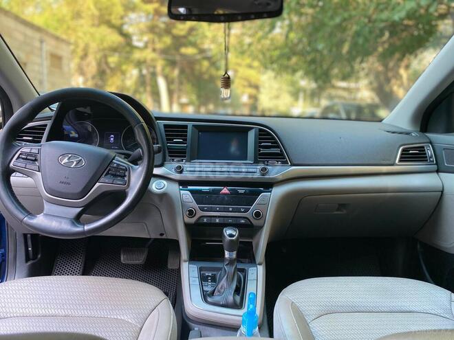 Hyundai Elantra 2016, 147,638 km - 2.0 l - Bakı