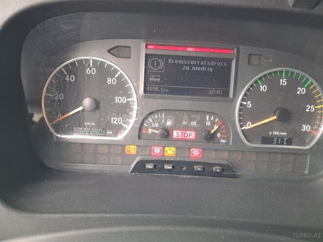 Mercedes Atego 818 2011, 322,000 km - 4.3 л - Bakı