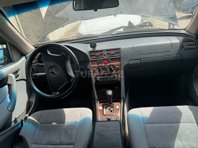 Mercedes C 200 1998, 660,000 km - 2.2 л - Bakı