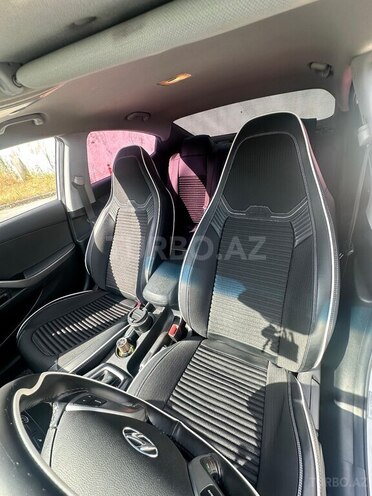 Hyundai Avante 2015, 142,000 km - 1.6 l - Bakı