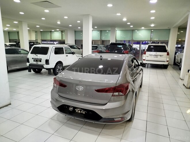 Hyundai Elantra 2019, 76,800 km - 2.0 l - Sumqayıt