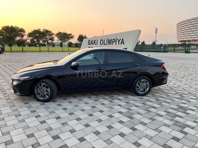 Hyundai Elantra 2024, 9,000 km - 2.0 l - Bakı