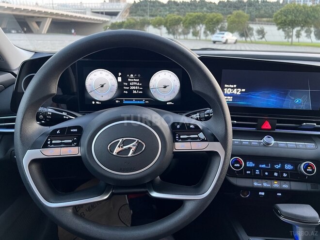 Hyundai Elantra 2024, 9,000 km - 2.0 l - Bakı