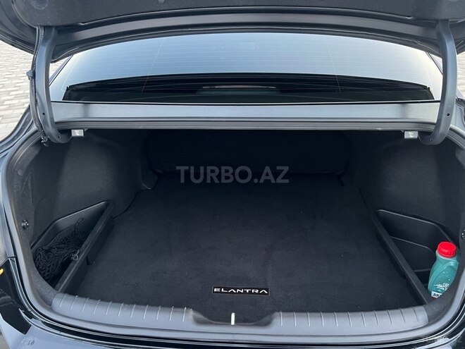 Hyundai Elantra 2024, 9,000 km - 2.0 l - Bakı