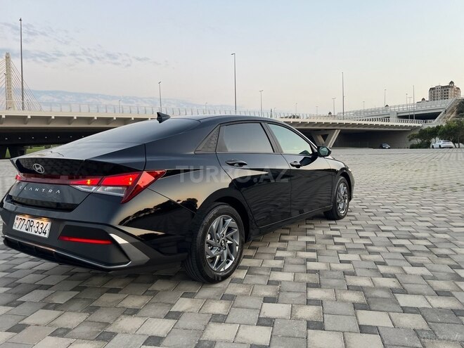 Hyundai Elantra 2024, 9,000 km - 2.0 l - Bakı