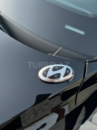 Hyundai Elantra 2024, 9,000 km - 2.0 l - Bakı