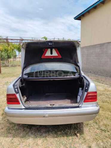 Mercedes E 230 1996, 590,327 km - 2.3 л - Bakı